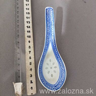 Porcelán