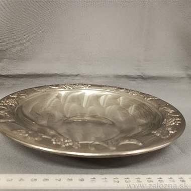 Iné