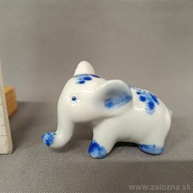Porcelán