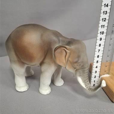 Porcelán